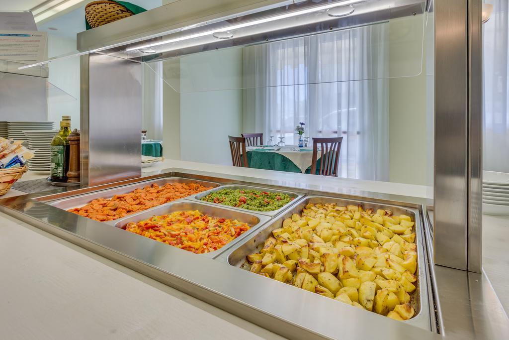 Hotel Austria Caorle Extérieur photo
