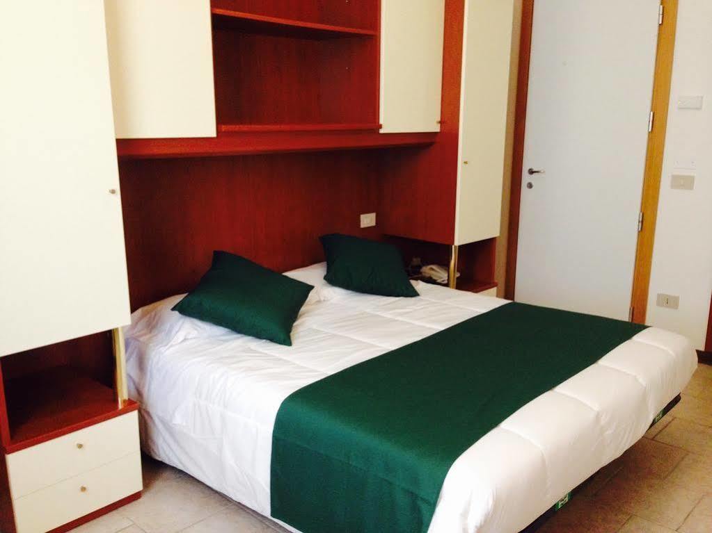 Hotel Austria Caorle Extérieur photo