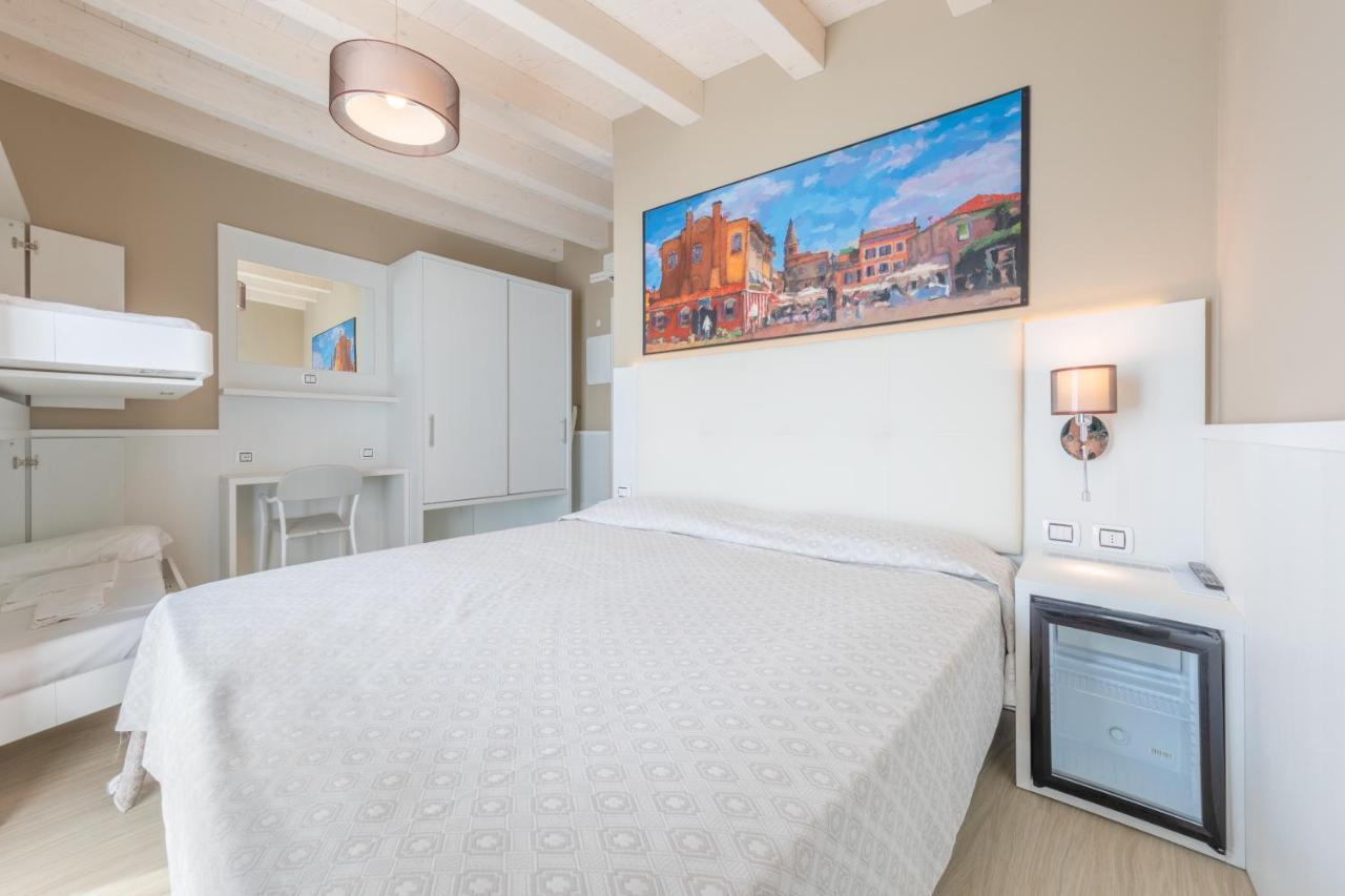 Hotel Austria Caorle Extérieur photo